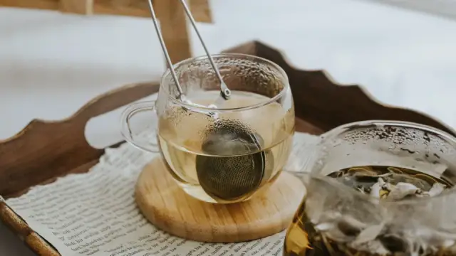 Best Tea for Sore Throat: 7 Soothing Brews Compared